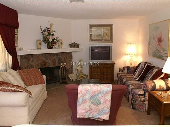 3rd image of 7900 Esterbrook Way