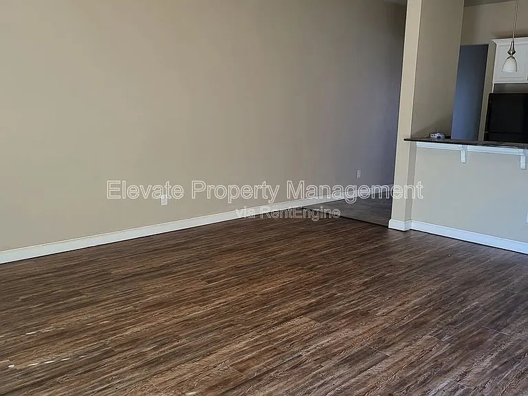 2214 Kintyre Rd — Photo 18