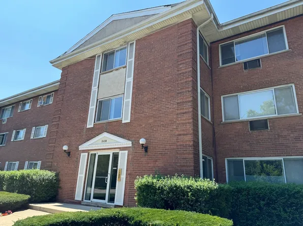 8450 Skokie Blvd APT 207, Skokie, IL 60077