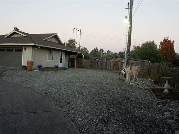2nd image of 12921 40th Ave E