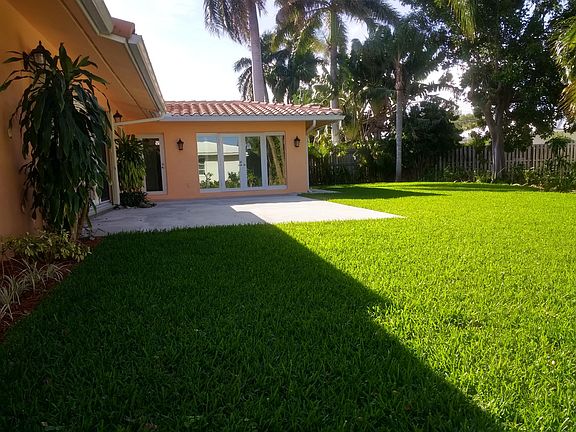 Back view (from East)