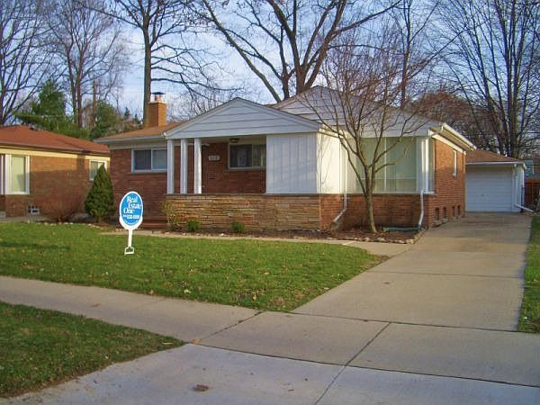 1st image of 619 Butternut Ave