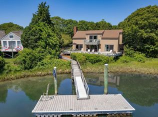 8 Taffrail Way, Mashpee, MA 02649