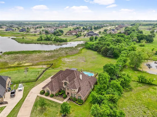 12 Winterhawk Dr, Rockwall, TX 75032