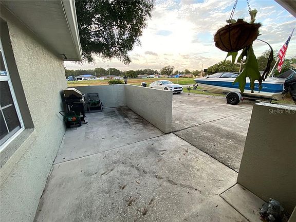 4th image of 2921 Orchid Ln