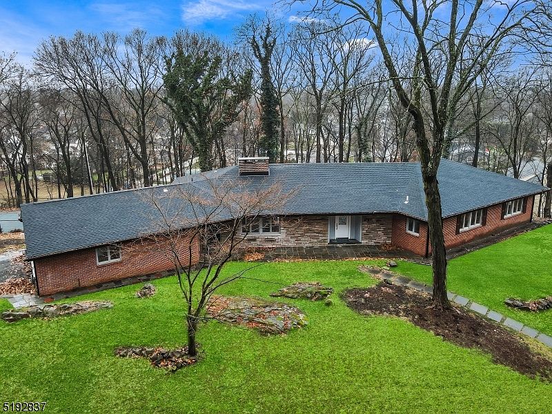 300 Bartholf Ave, Pompton Lakes, NJ 07442 Zillow