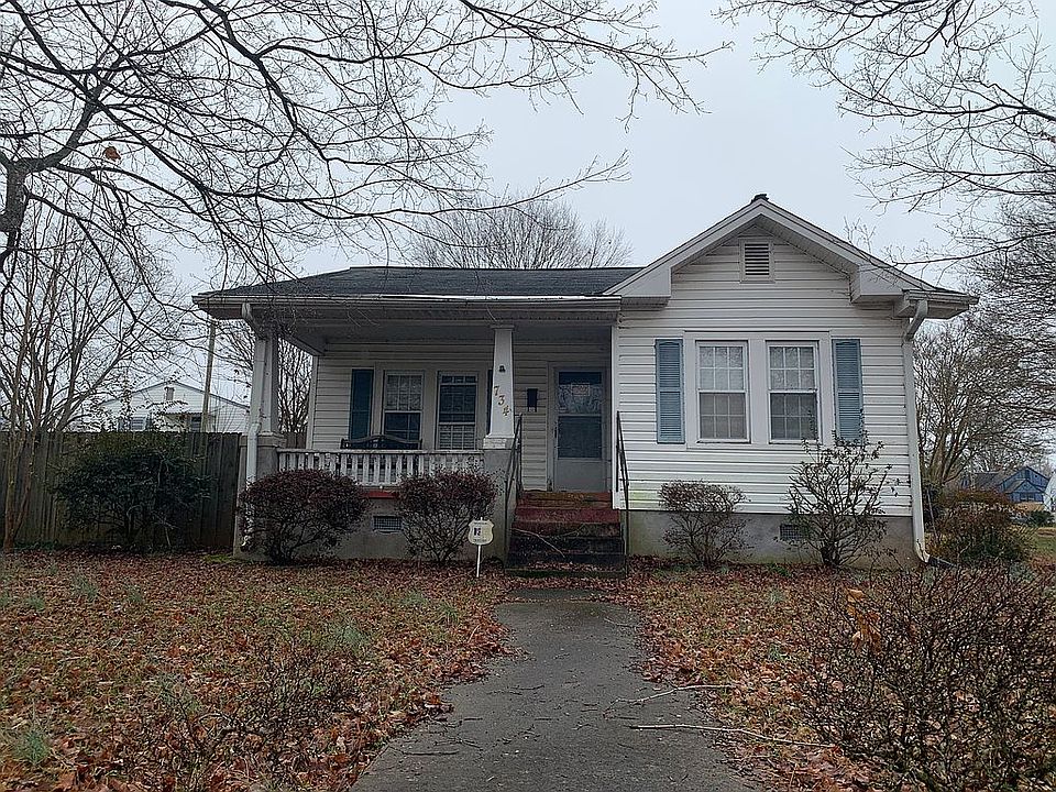 2nd image of 734 Tucker St
