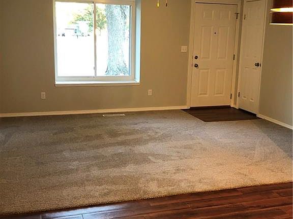 3rd image of 7898 Rustic Woods Dr