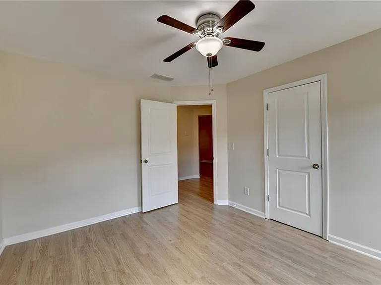 2152 Greencrest Cir — Photo 48