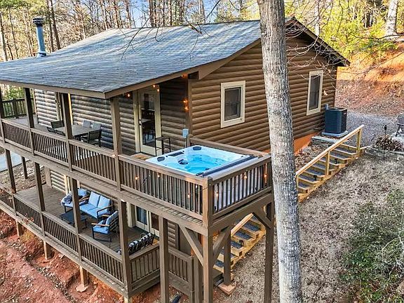 2nd image of 564 Weaver Creek Ln