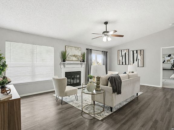 2nd image of 5138 Mayspring