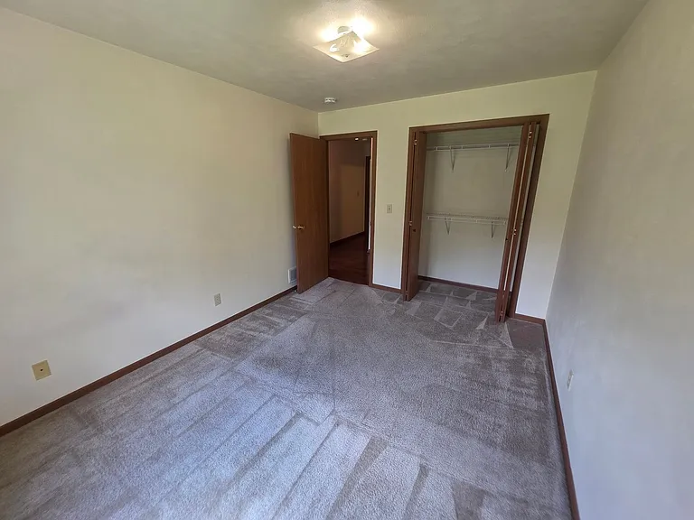 6315 Garrett Ln — Photo 62
