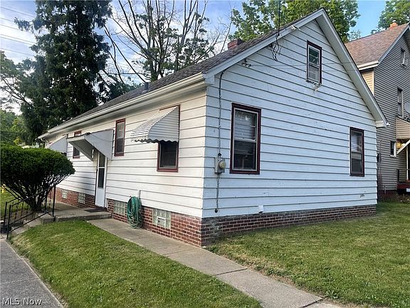 2nd image of 608 Morgan Ave