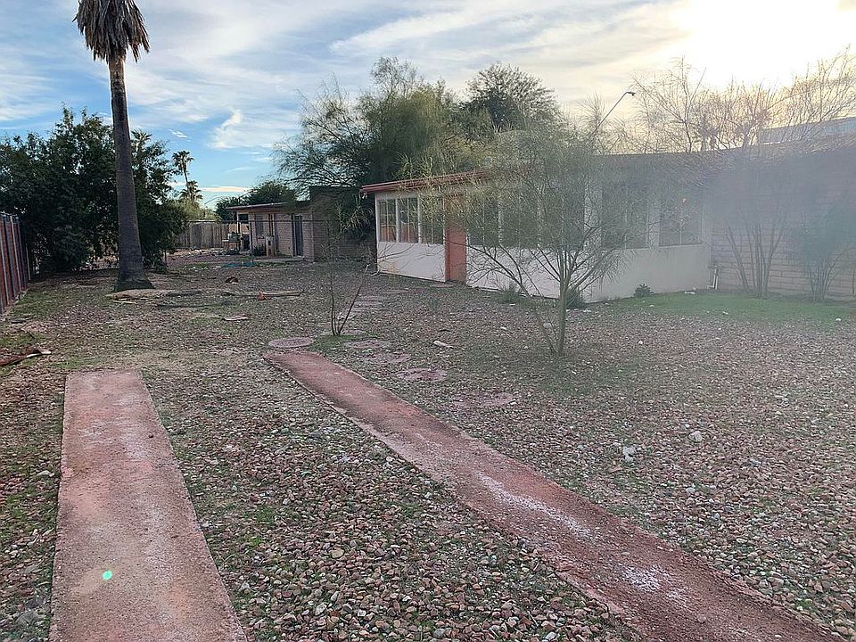 2nd image of 6856 N Thornydale Rd