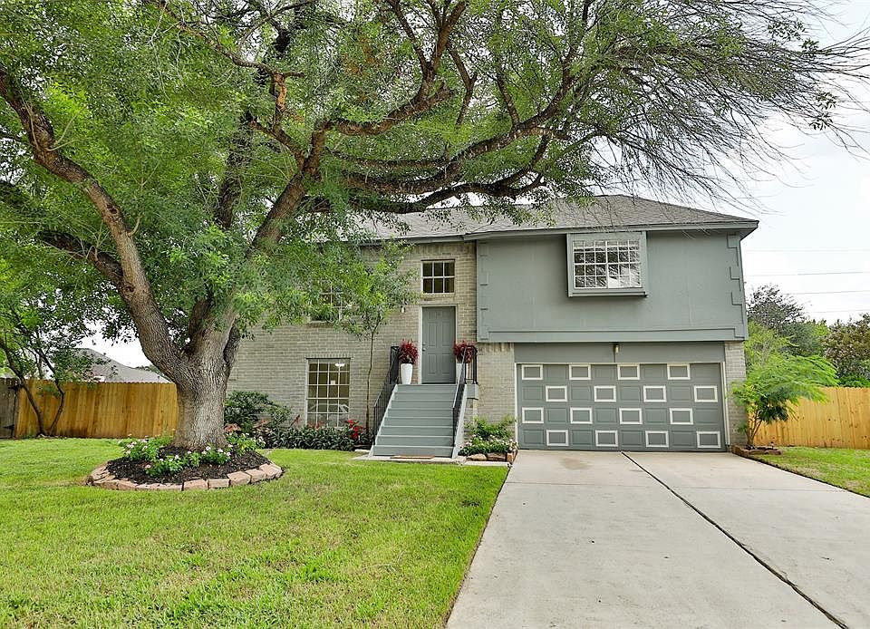 1st image of 19303 Evening Glen Dr
