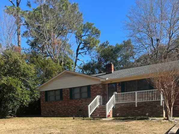 1008 Valley Rd, Aiken, SC 29801