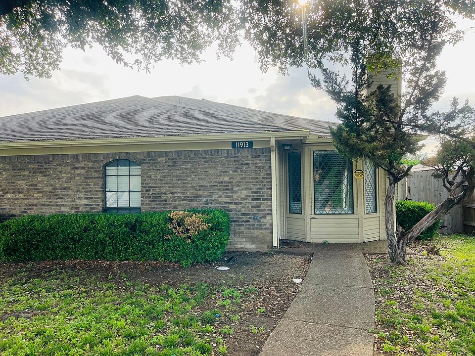 1st image of 11913 Garden Terrace Dr