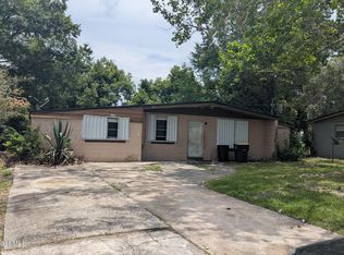 9211 Greenleaf Rd, Jacksonville, FL 32208