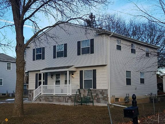 2nd image of 757-759 Nelson Ln