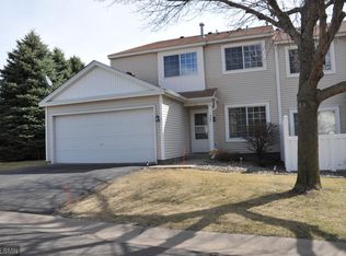 307 Leeward Trl, Woodbury, MN 55129
