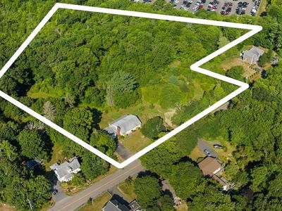 500 Oak St, Bridgewater, MA, 02324