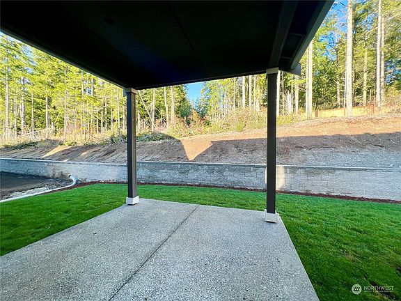 5th image of 1406 NW Swenson Court #28
