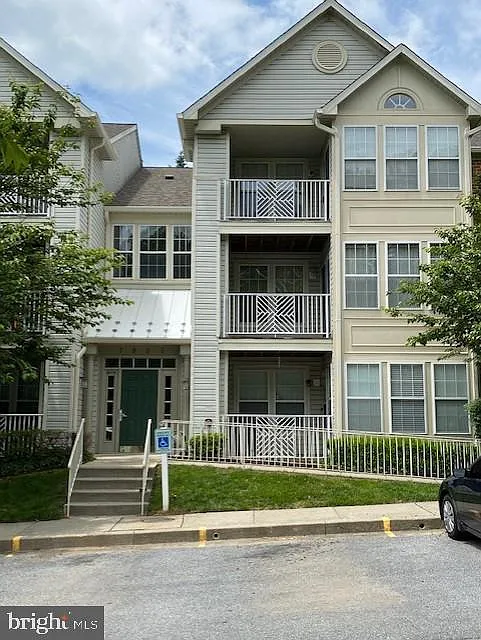 7903 Valley Manor Rd Unit 203 photo 1