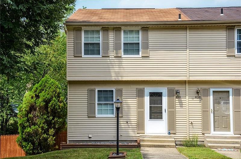 1st image of 410 Parkwood Dr