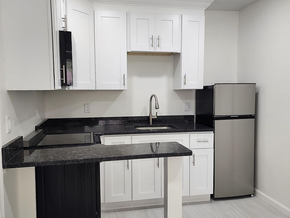 1st image of 6109 Jackson St #1F
