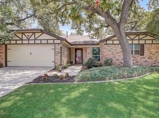 4004 Firethorn Dr, Arlington, TX 76017