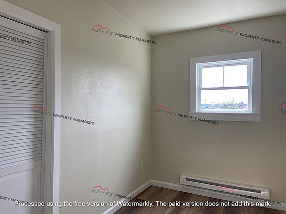4th image of 509 W Market St APT 5