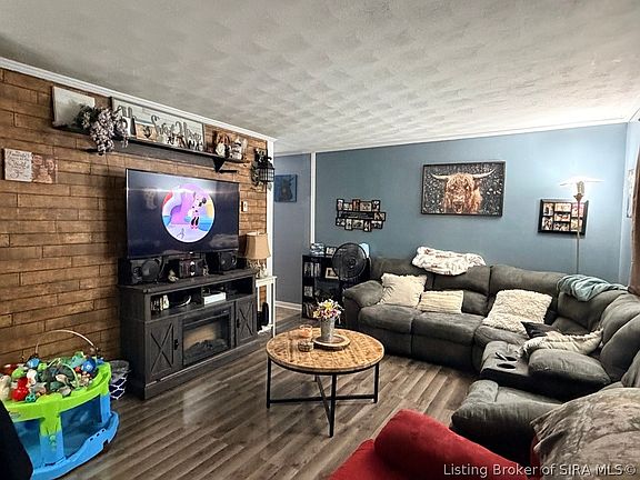 2nd image of 2510 Franks Drive