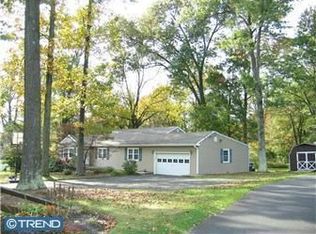 732 McKean Rd, Ambler, PA 19002