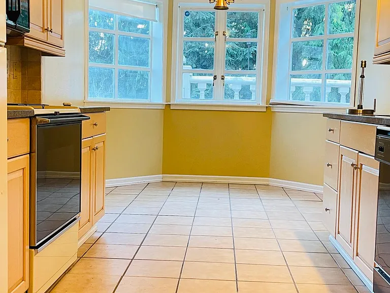 kitchen and dinning