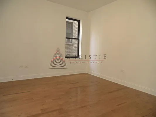 Rented by Christie Property Group | media 37
