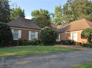 129 Jackson Dr, Advance, NC 27006