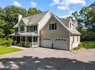 9 Winfield Way, Ledyard, CT 06339