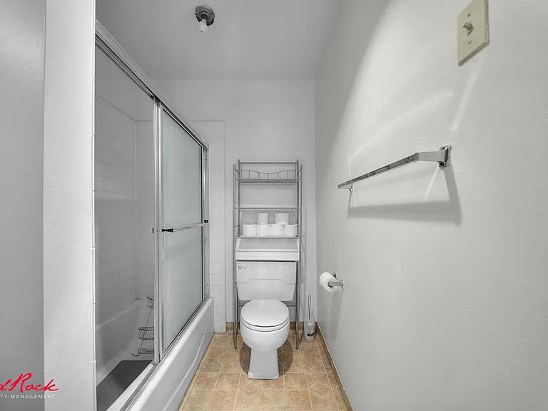 463 S 225 W #2 — Photo 12