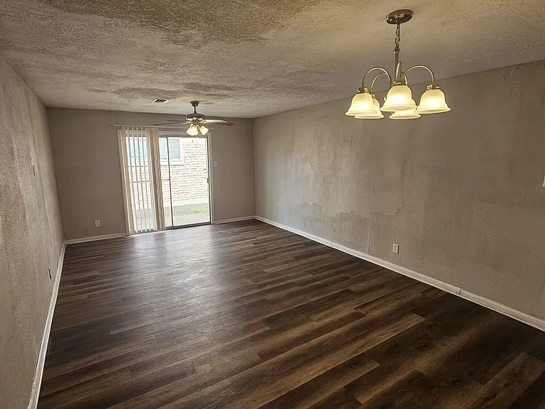 5458 Osprey Dr — Photo 12