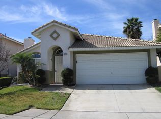 1525 Lawren Ln, Colton, CA 92324