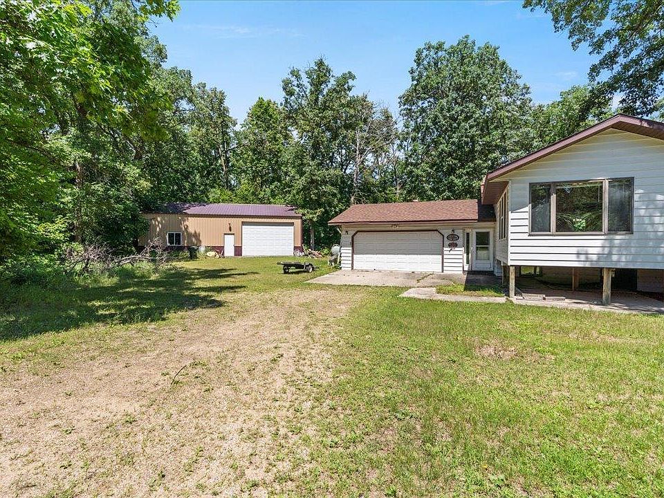 1st image of 40142 Pandora Dr