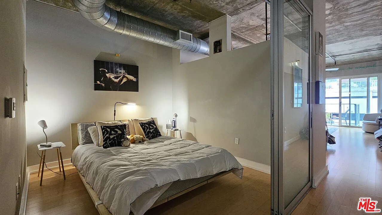 Studio, 1.0 bath, 660 sqft, $2,700 — Photo 3