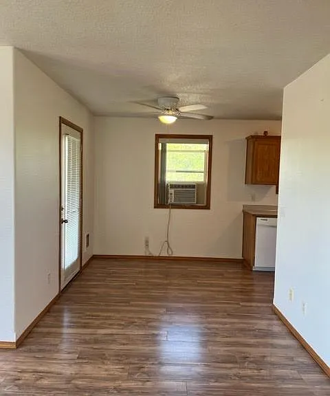 2239 Hawthorne St #2 — Photo 9