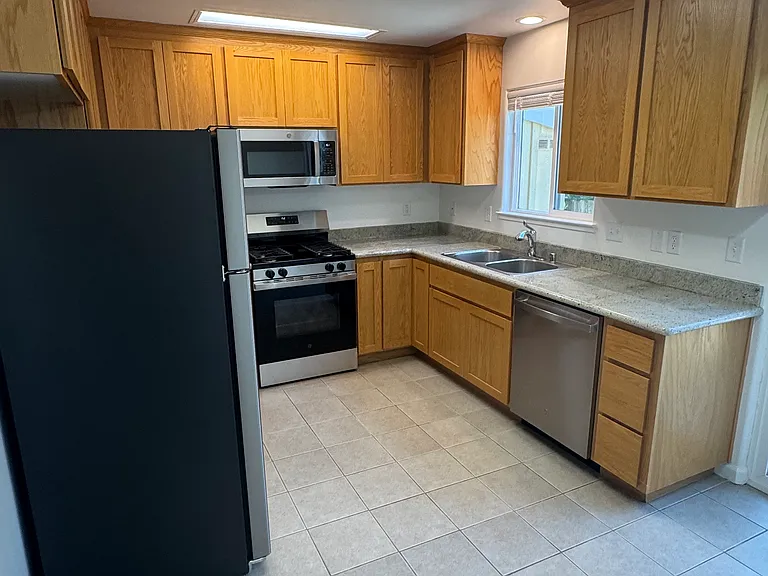115 Christel Oaks Dr #A — Photo 8