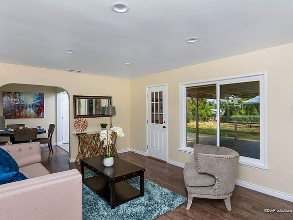 3rd image of 1277 Dawnridge Ave