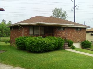 3901 Mayfair St, Pittsburgh, PA 15204