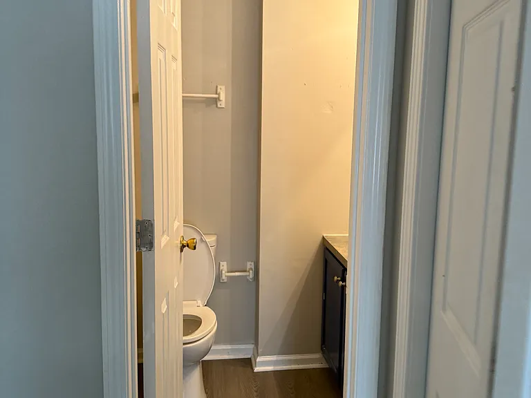 816 Westbrook Ct — Photo 14