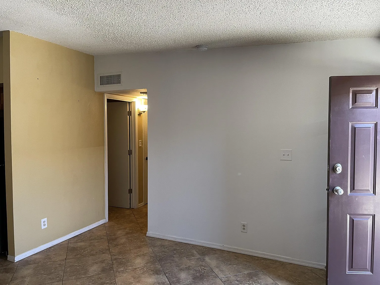 6749 w Mrytle Ave #B - 1 — Photo 4