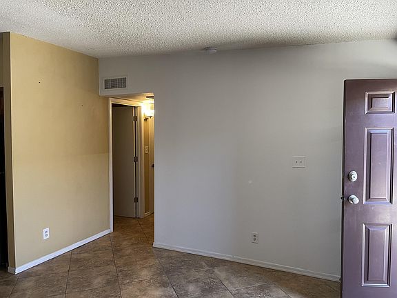 4th image of 6749 W Myrtle Ave APT 1