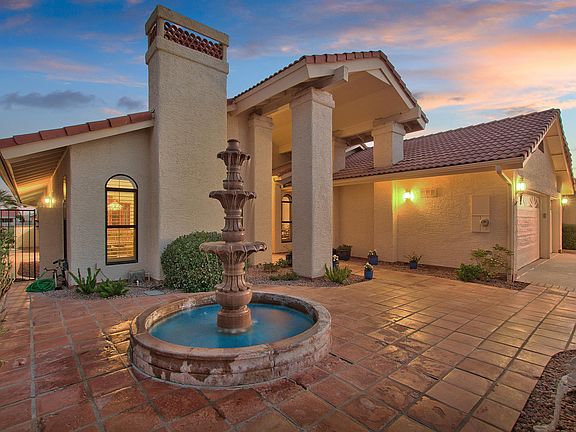 4th image of 10901 E Bellflower Dr